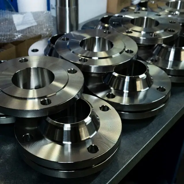 Воротниковые фланцы из нержавейки