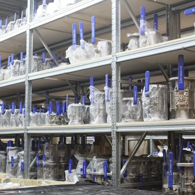 <h3>1) Воды и водные среды</h3>

<table border="...